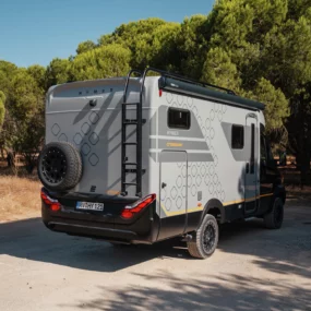 Hymer ML-T 570 Crossover 4x4 Motorhome - Lifestyle 7
