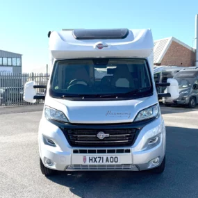 14256 Burstner Lyseo 744 Motorhome - Exterior Front