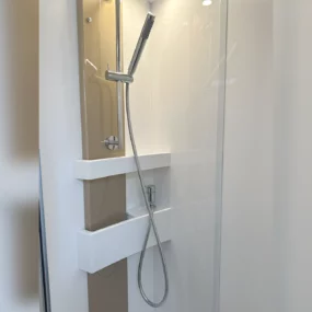 Burstner Lyseo 744 Shower