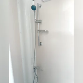 Auto-Sleeper Bourton Shower