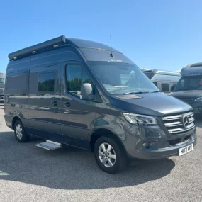 Hymer Grand Canyon S Exterior Main Image