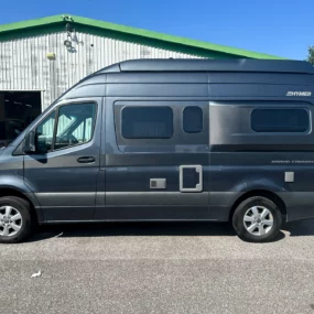 Hymer Grand Canyon S Exterior Right Side