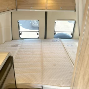Hymer Grand Canyon S Transverse Rear Bed