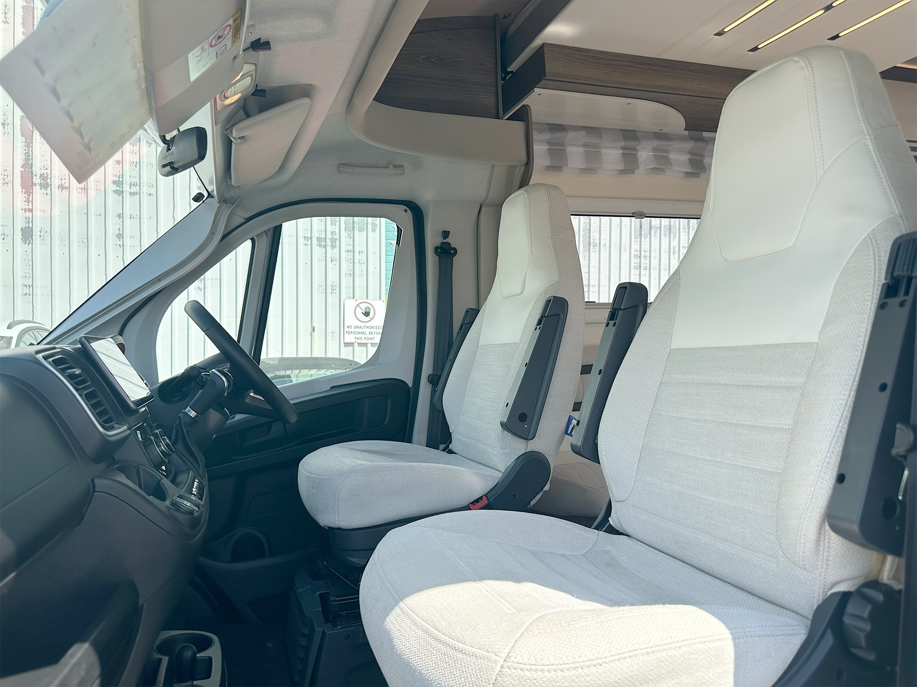 Roller Team T-Line 590 Drivers Cab Seats