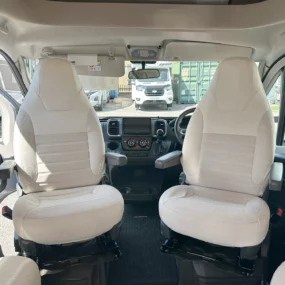 Roller Team T-Line 590 Swivel Driver Cab Seats