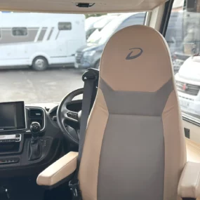 Dethleff Globebus i6 Drivers Seats