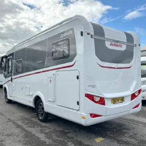 Dethleff Globebus i6 Exterior Rear Right Side