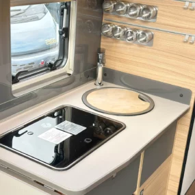 Dethleff Globebus i6 Kitchen Worktop