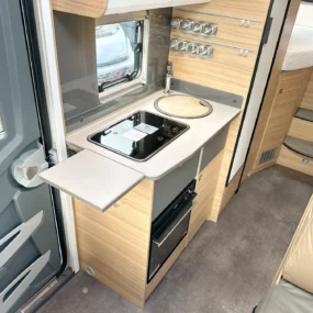 Dethleff Globebus i6 Kitchen Worktop Extended