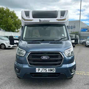 Benimar Tessoro T481 Exterior Front Image