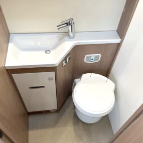 Burstner Lyseo TD 736 Harmony Line Bathroom