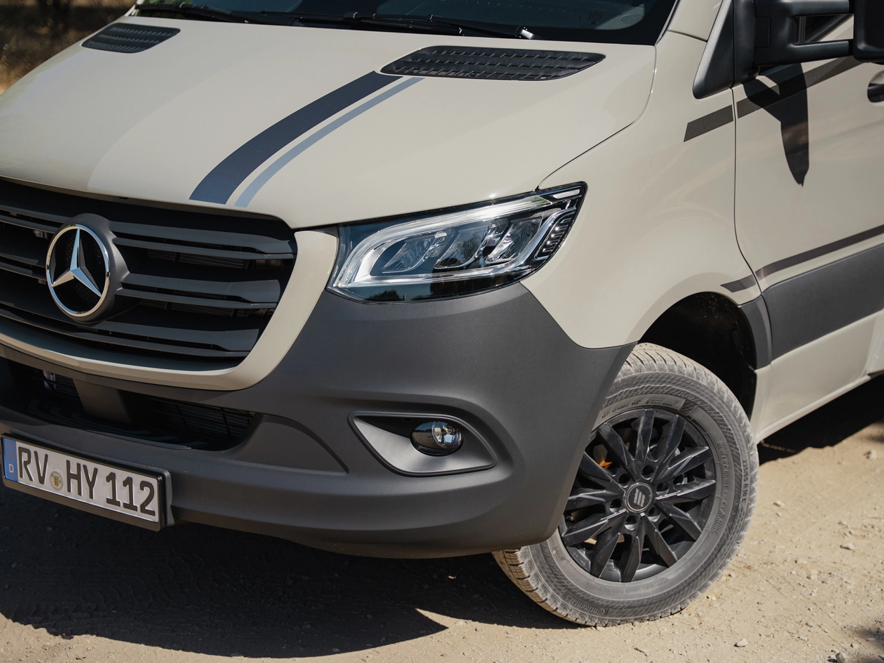 Hymer ML-T 570 Xperience Motorhome - Exterior Front Detail
