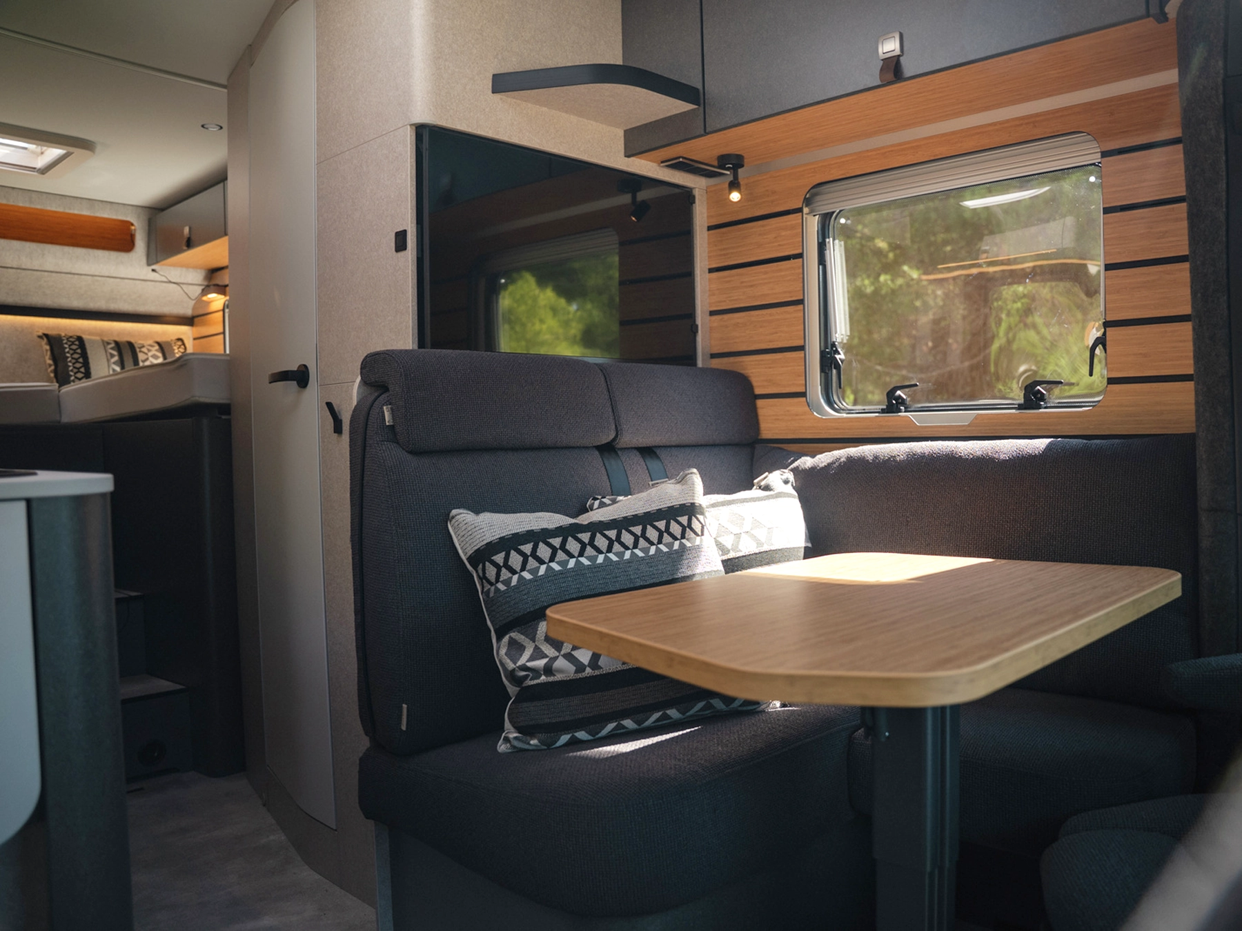 Hymer ML-T 570 Xperience Motorhome - Lounge