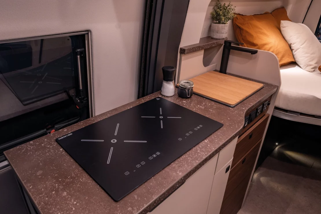 Burstner Habiton 6_1 Kitchen Gas Free