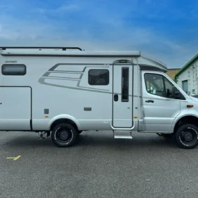 Hymer ML-T 580 AWD Exterior Left Side