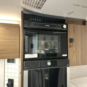 Hymer ML-T 580 AWD Thetford Oven